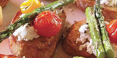 Feta & Tomato Bruschetta Recipe